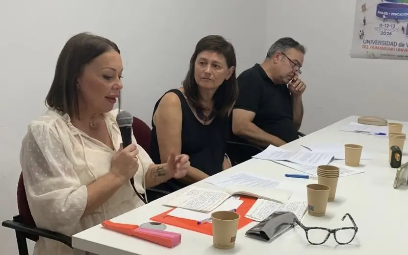 UVPT2026. Mesa sobre el derecho a la vivienda (Imagen de Pressenza)